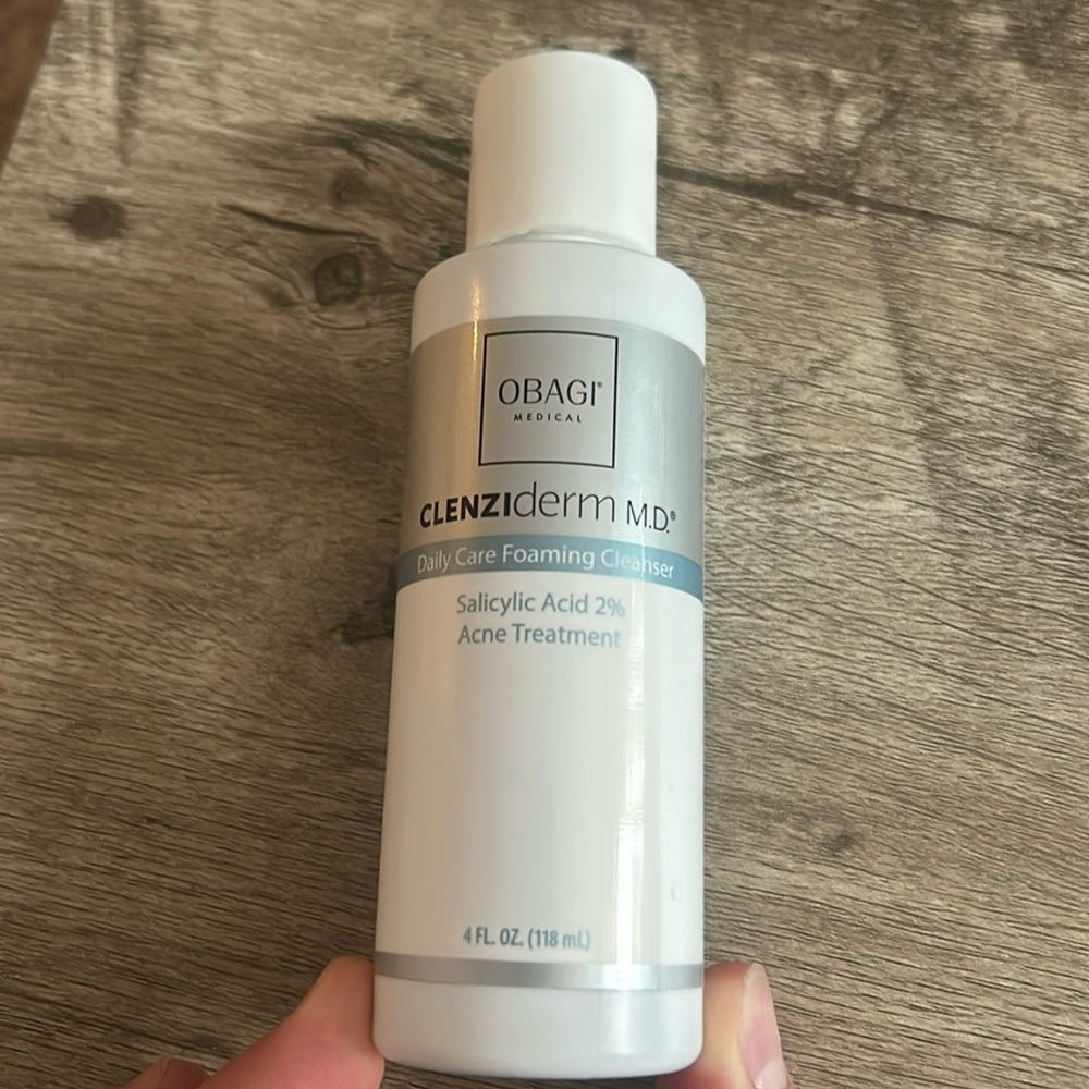 (NWT) Obagi Medical Clenziderm MD - Daily Care Foaming Cleanser